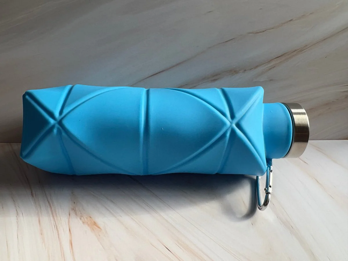 Silicone Collapsible Water Bottle – 700ml - Image 4